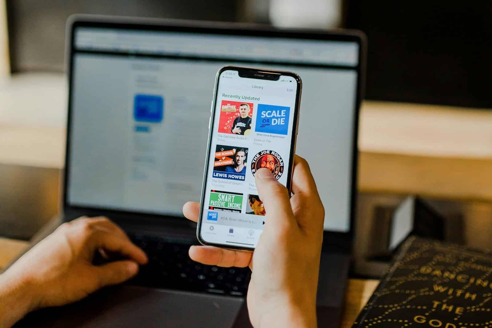 بهترین روشهای انتقال اطلاعات آیفون به کامپیوتر